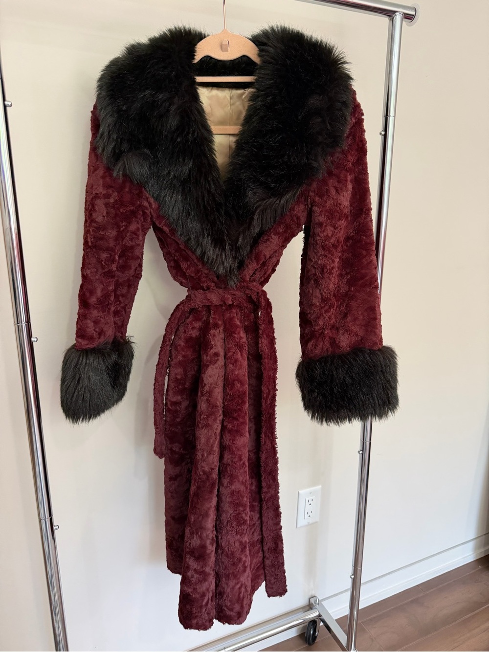 Vintage goth faux fur purple and black winter coat